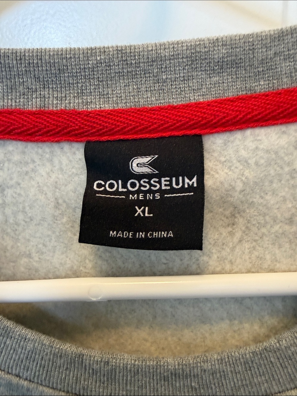 Colosseum Gray Crewneck Sweatshirt with Red NC STATE Applique - Picture 3 of 4